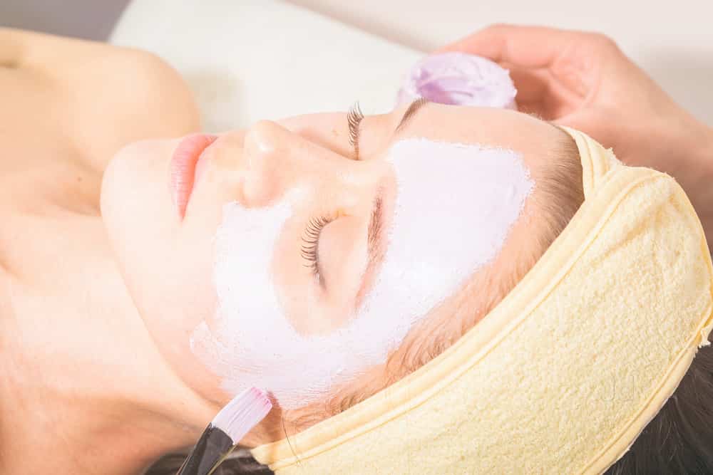 Welcome to Kings & Queens A Family Beauty Lounge—Where Beauty Meets Confidence salons attr biotique advance facial spa8388 8